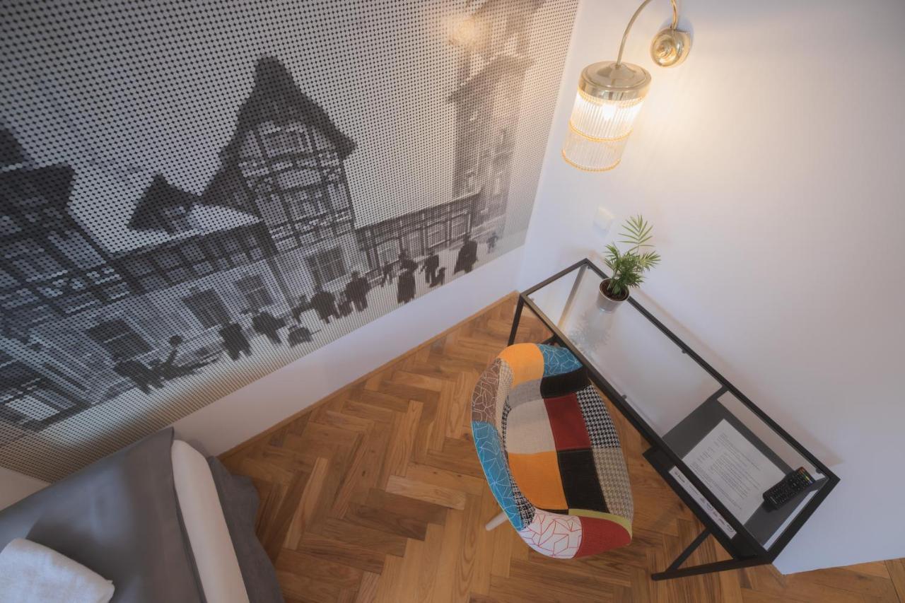 Hotel Petrin ヤブロネツ・ナド・ニソウ エクステリア 写真