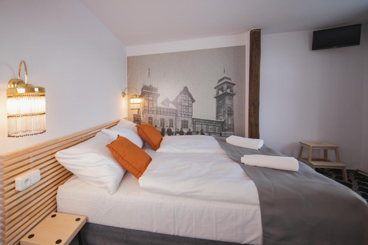 Hotel Petrin ヤブロネツ・ナド・ニソウ エクステリア 写真